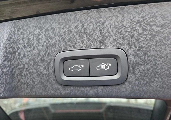 Volvo XC 40 cena 184900 przebieg: 11210, rok produkcji 2023 z Skarżysko-Kamienna małe 436
